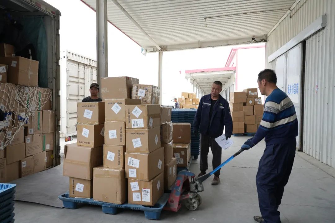 巴克圖口岸一季度貨運量突破15萬噸，同比增長14.6%彰顯外貿活力